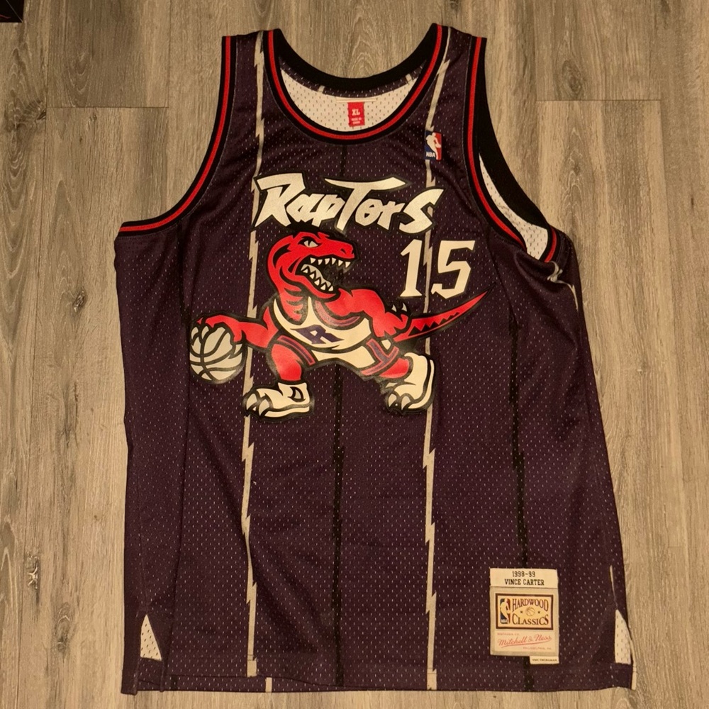 Raptors Vince Carter Mint Condition Offical M&S Basketball Jersey